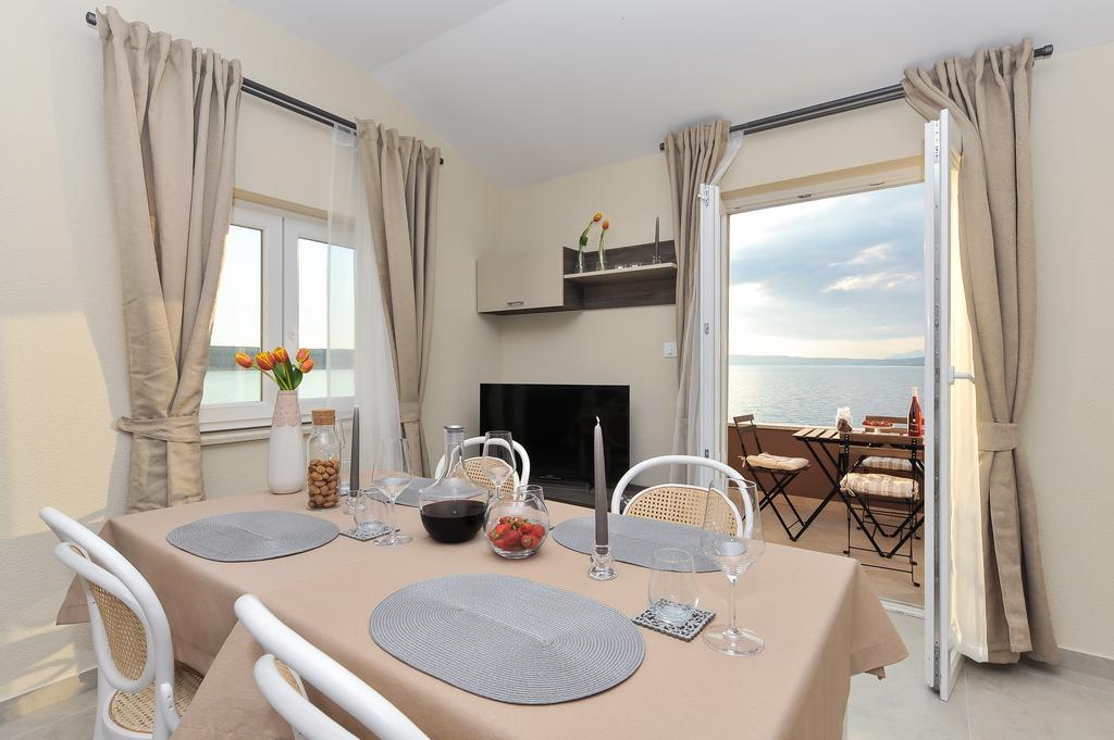 Peric Meka Draga Apartment *