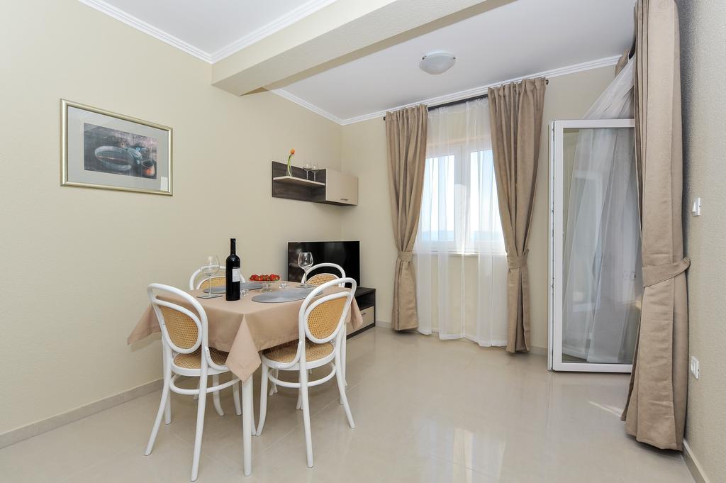 Apartment Peric Meka Draga *