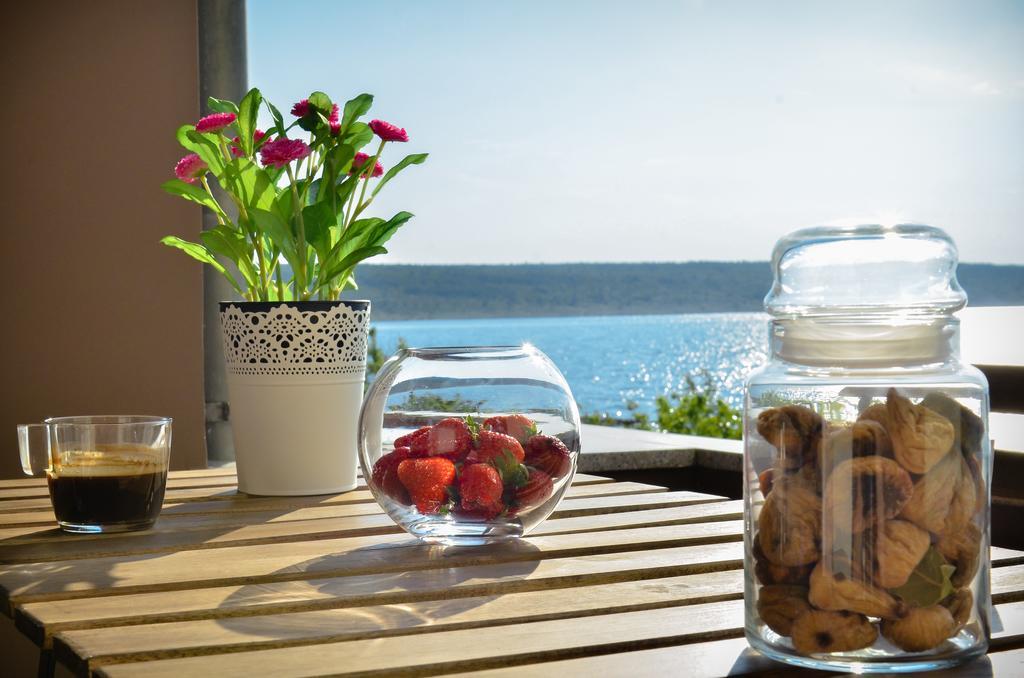 Apartment Peric Meka Draga Obrovac