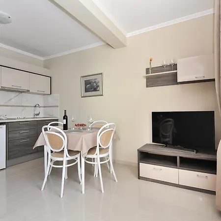 Apartmani Peric Meka Draga Obrovac Exterior photo